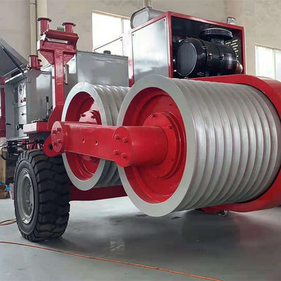Linea elettrica sopraelevata di 16 conduttori di Ton Tensioner 4 che mette insieme attrezzatura